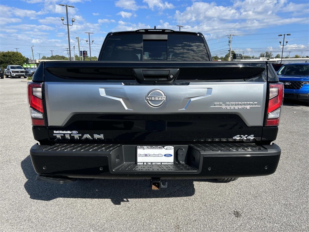 2024 Nissan Titan Platinum Reserve photo 3
