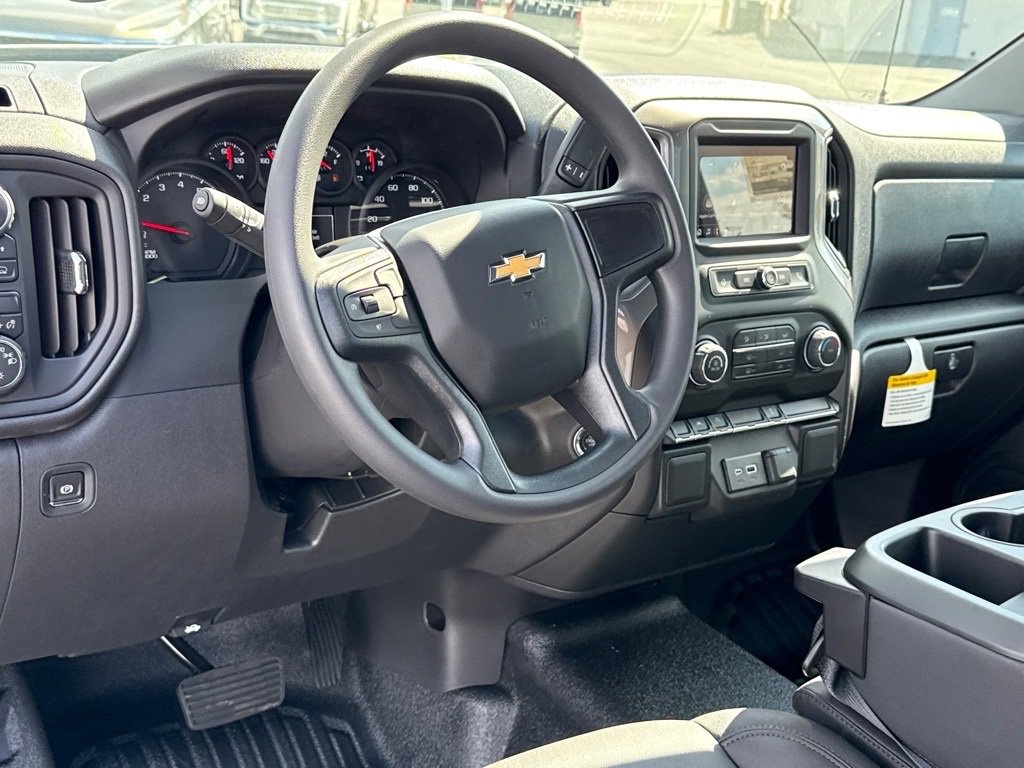 2026 Chevrolet Silverado 1500 Work Truck photo 2