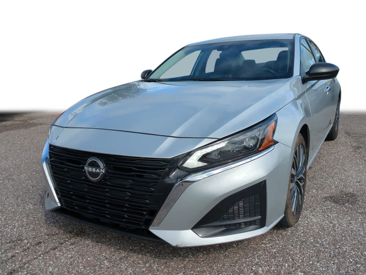 2024 Nissan Altima SV's photo