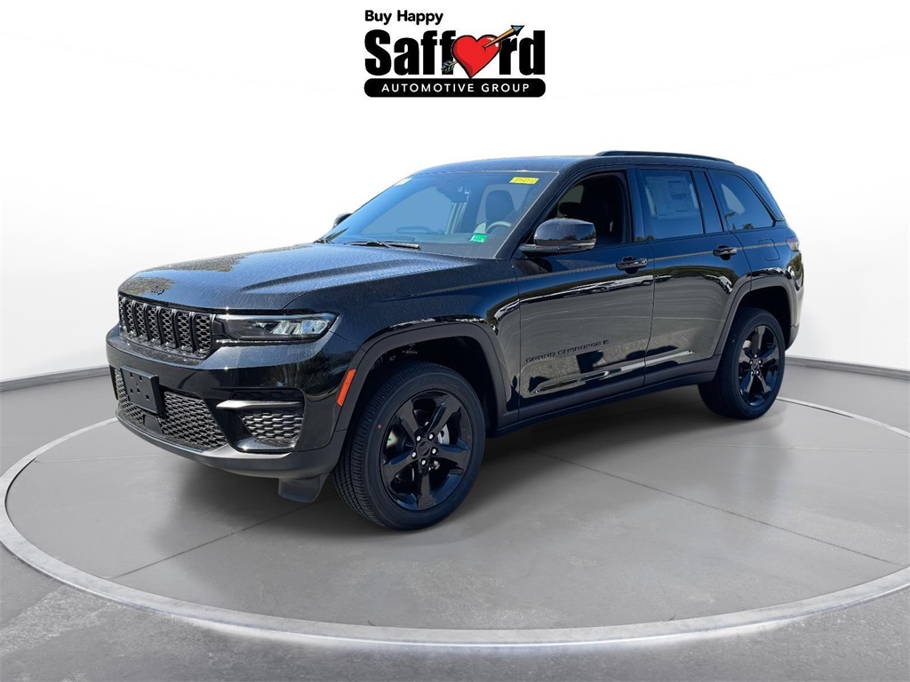 2025 Jeep Grand Cherokee Altitude's photo
