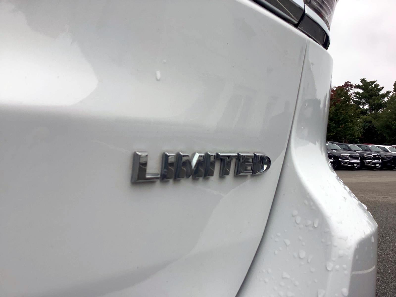 2020 Jeep Grand Cherokee Limited photo 7