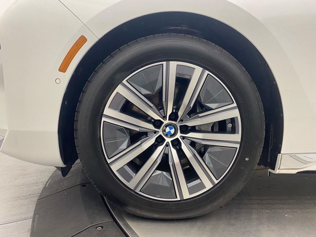 2024 Bmw i7 eDrive50 photo 3