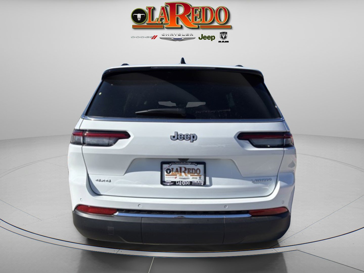2025 Jeep Grand Cherokee Laredo Altitude photo 6