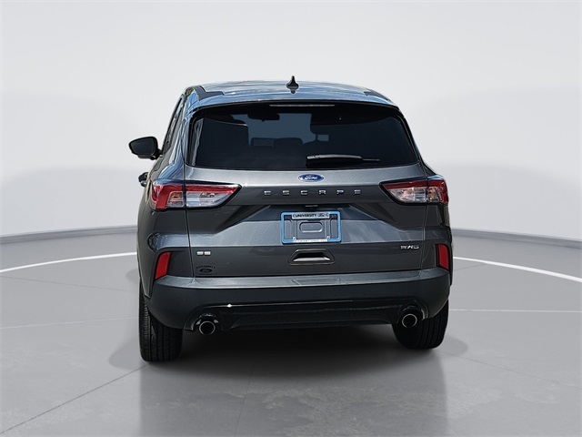 2022 Ford Escape SE photo 4