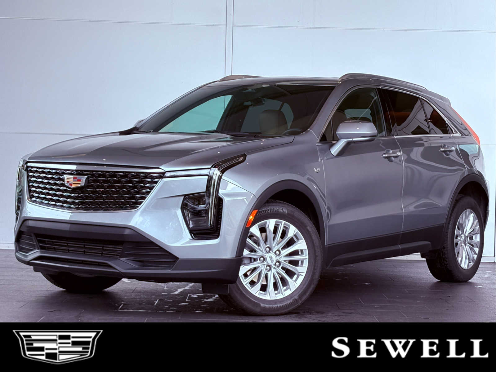 2024 Cadillac XT4 Luxury's photo