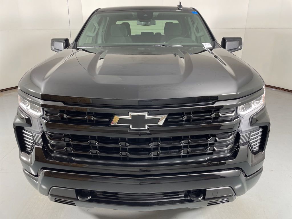 2026 Chevrolet Silverado RST photo 4