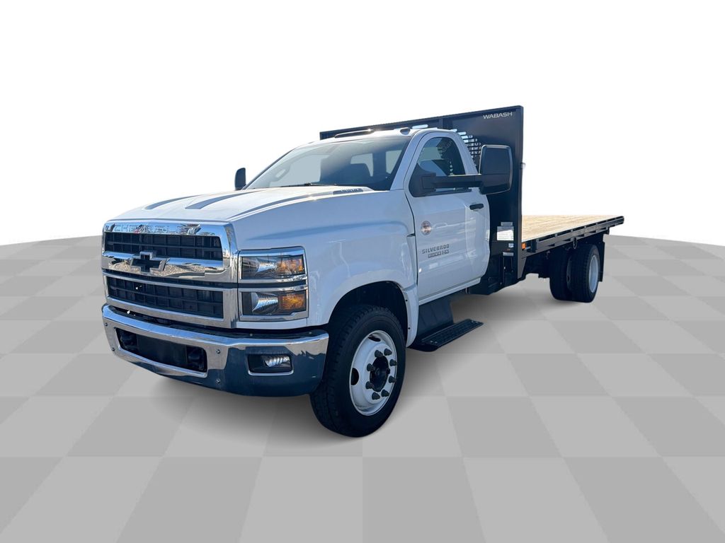 2024 Chevrolet Silverado 4500 Medium Duty Chassis Cab Work Truck's photo