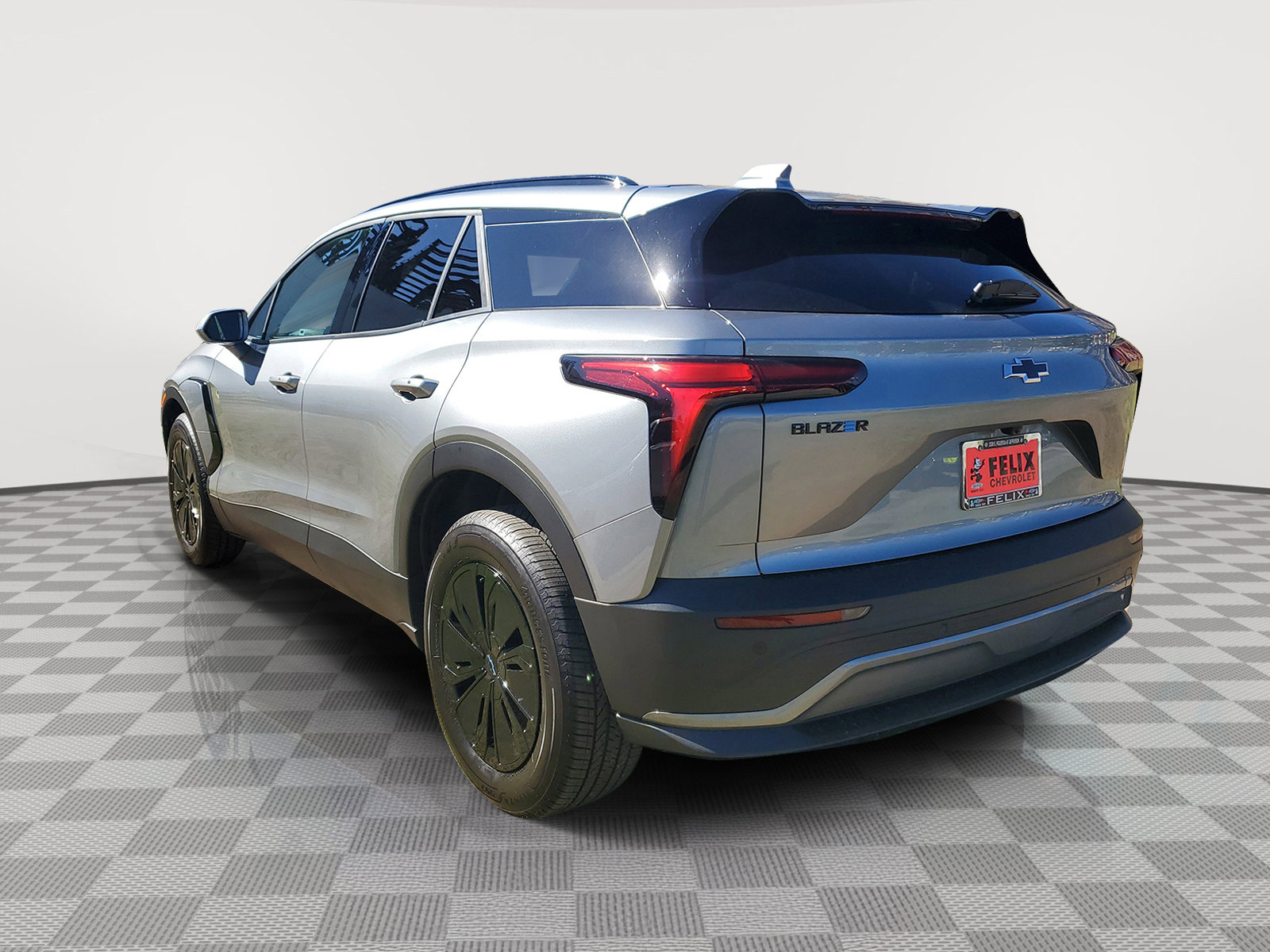 2026 Chevrolet Blazer EV photo 4