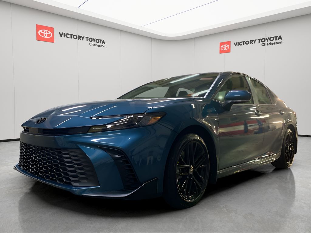 2026 Toyota Camry SE's photo
