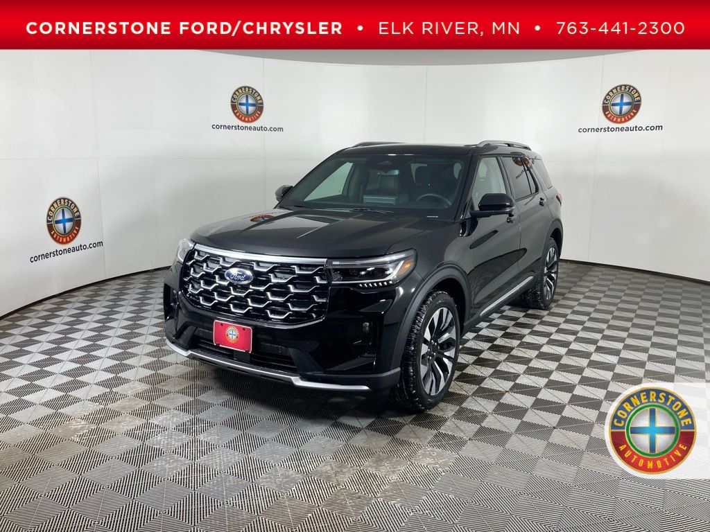 2026 Ford Explorer Platinum's photo