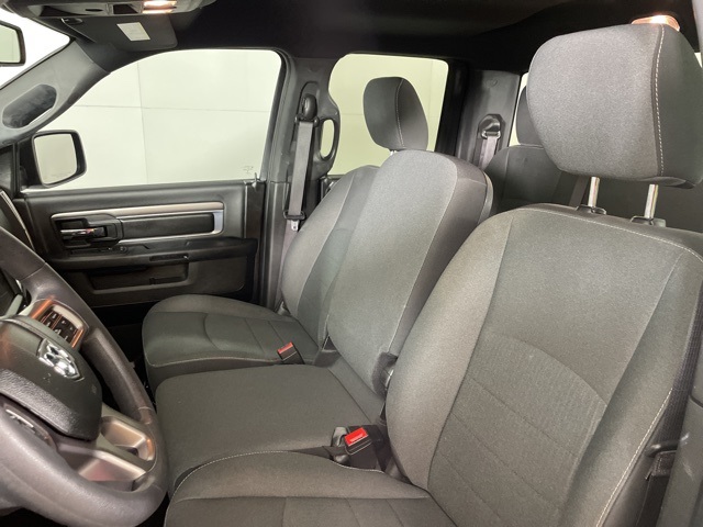 2022 Ram 1500 Classic Warlock photo 18