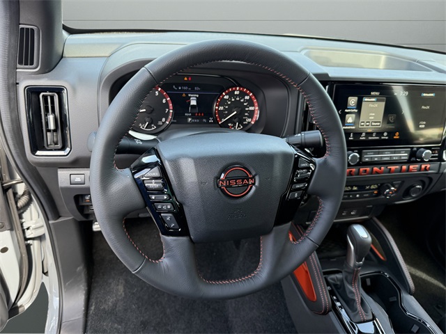 2025 Nissan Frontier PRO-4X photo 27