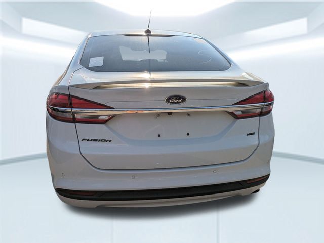 2017 Ford Fusion Hybrid SE photo 4