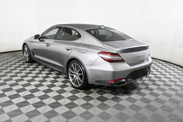 2022 Genesis G70 3.3T photo 3