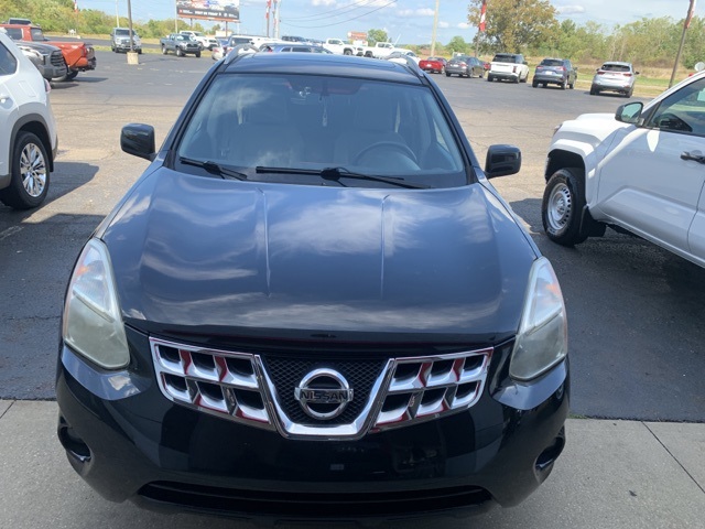 2013 Nissan Rogue SV photo 4