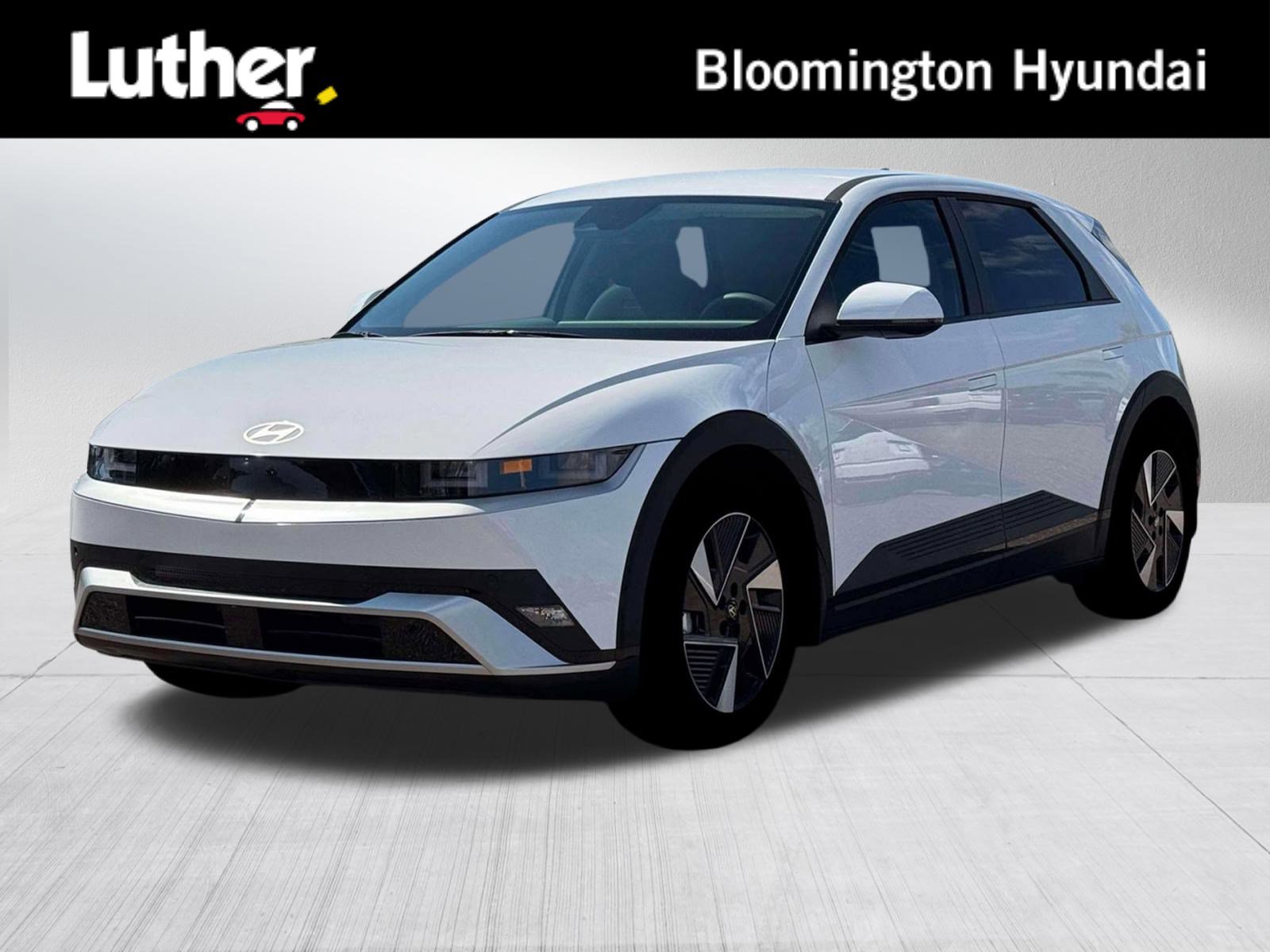 2026 Hyundai IONIQ 5 SEL's photo