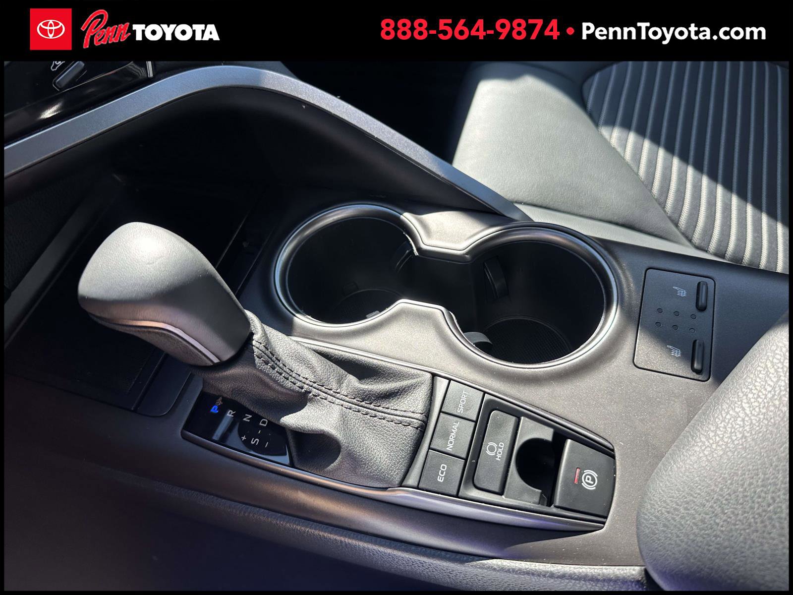 2023 Toyota Camry SE photo 27