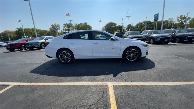 2024 CHEVROLET MALIBU - Image 9