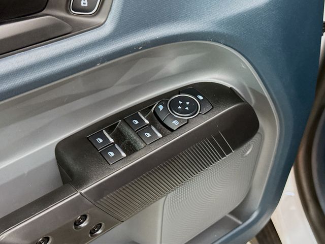 2025 Ford Maverick XL photo 14