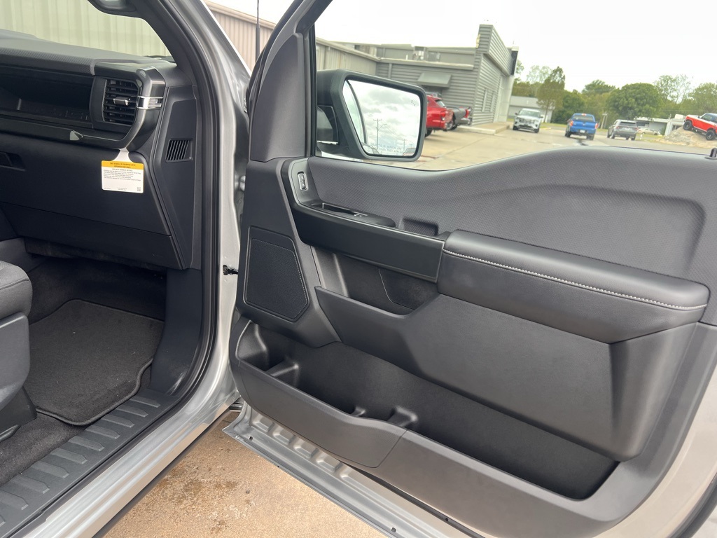 2025 Ford F-150 STX photo 37