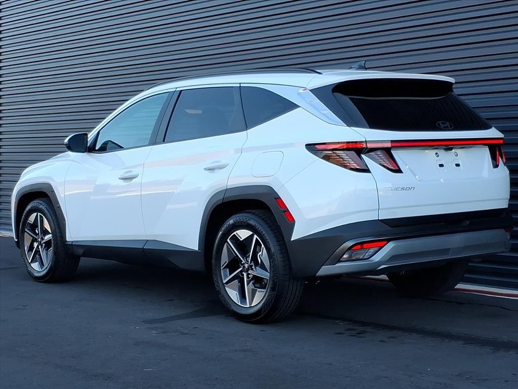 2025 Hyundai Tucson SEL Convenience photo 3