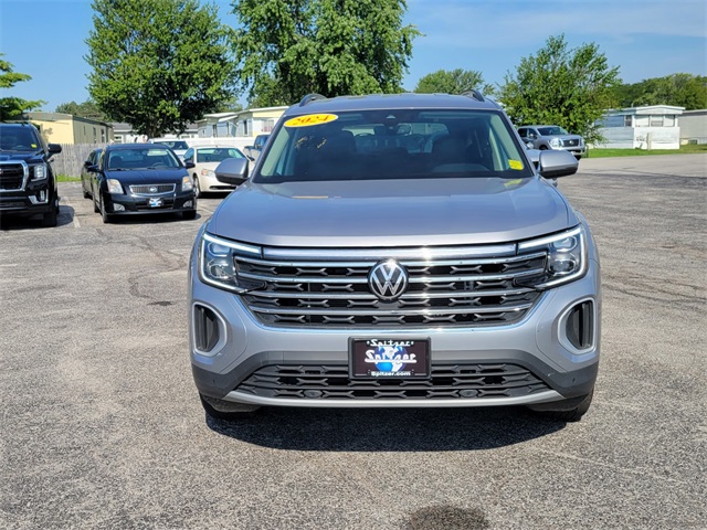 2024 Volkswagen Atlas SE Technology photo 8