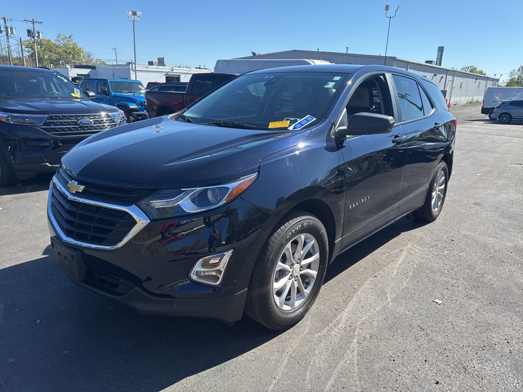 2021 Chevrolet Equinox LS photo 4