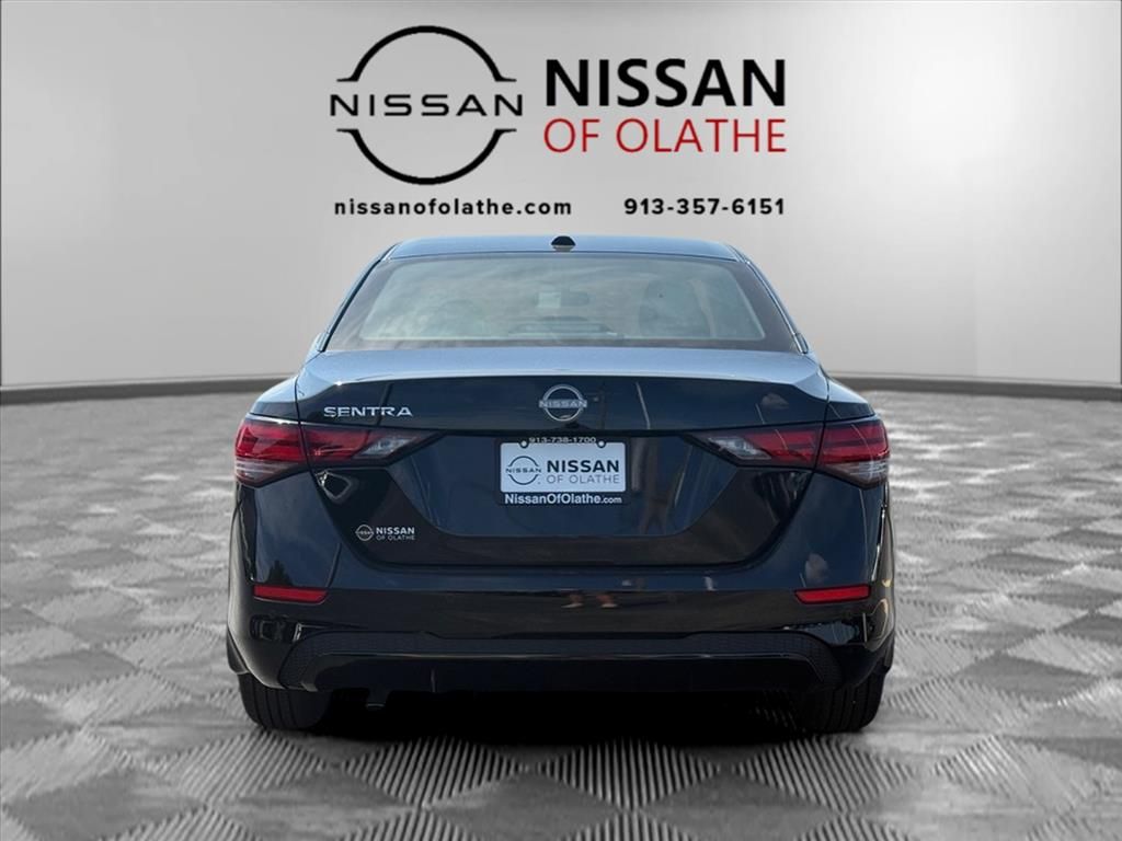 2025 Nissan Sentra SV photo 22