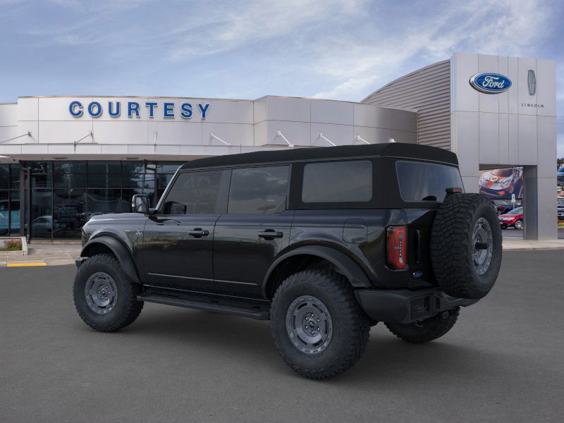 2024 Ford Bronco Outer Banks photo 4