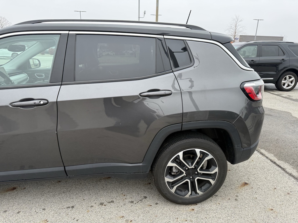 2022 Jeep Compass Limited photo 4