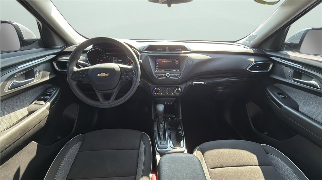 2023 Chevrolet Trailblazer LT photo 9
