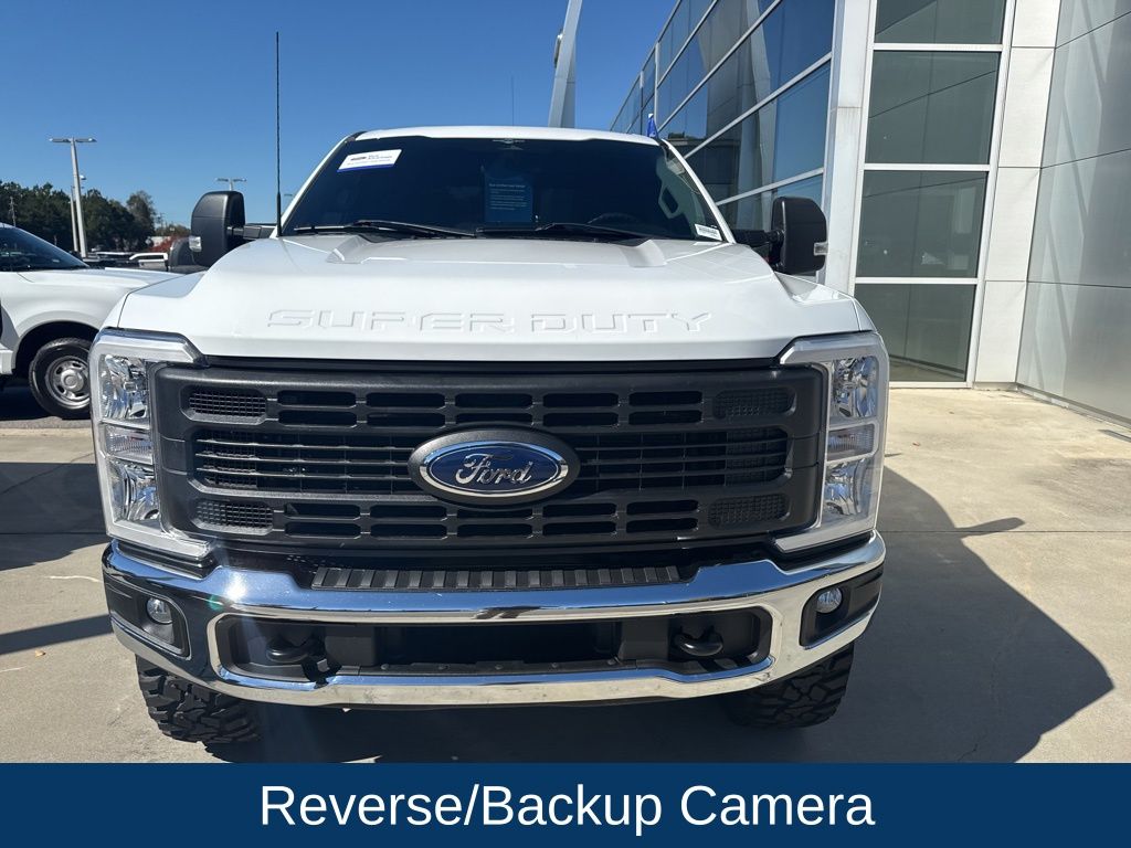 2023 Ford F-350 XL photo 2