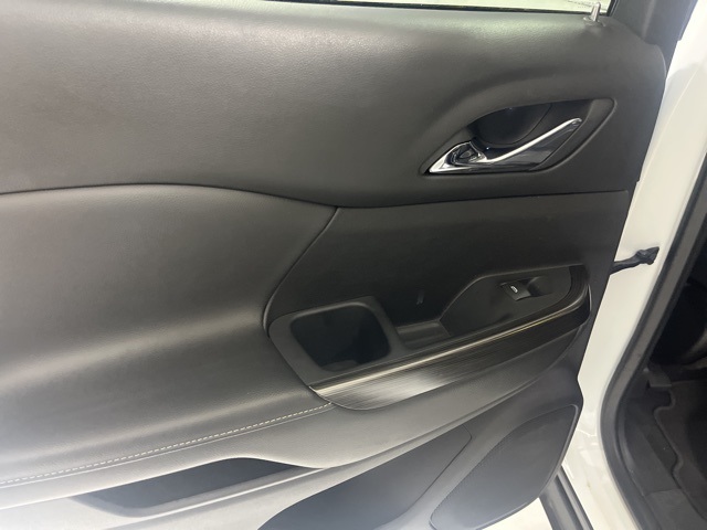 2023 Gmc Acadia SLT photo 32