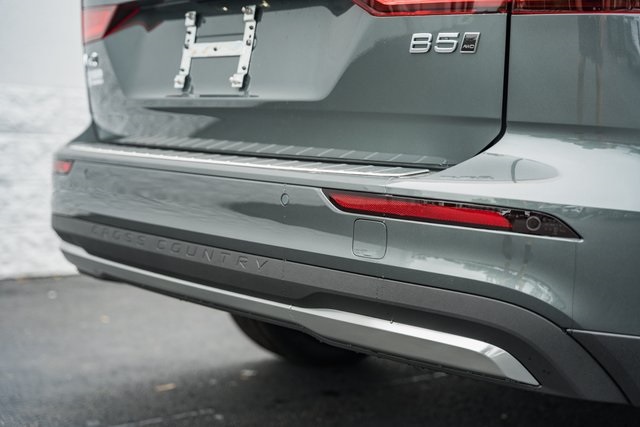 2026 Volvo V60 Cross Country B5 AWD Plus photo 7