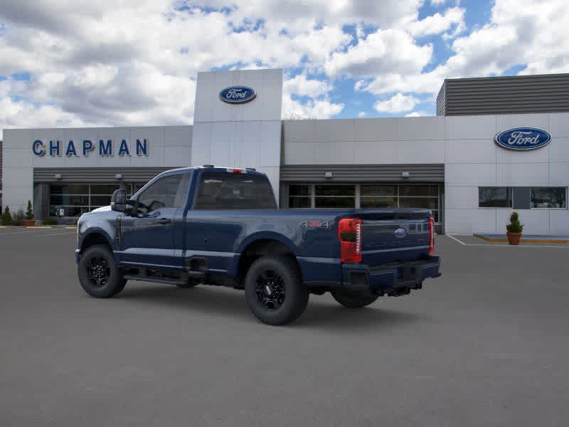 2025 Ford F-350 XL photo 3