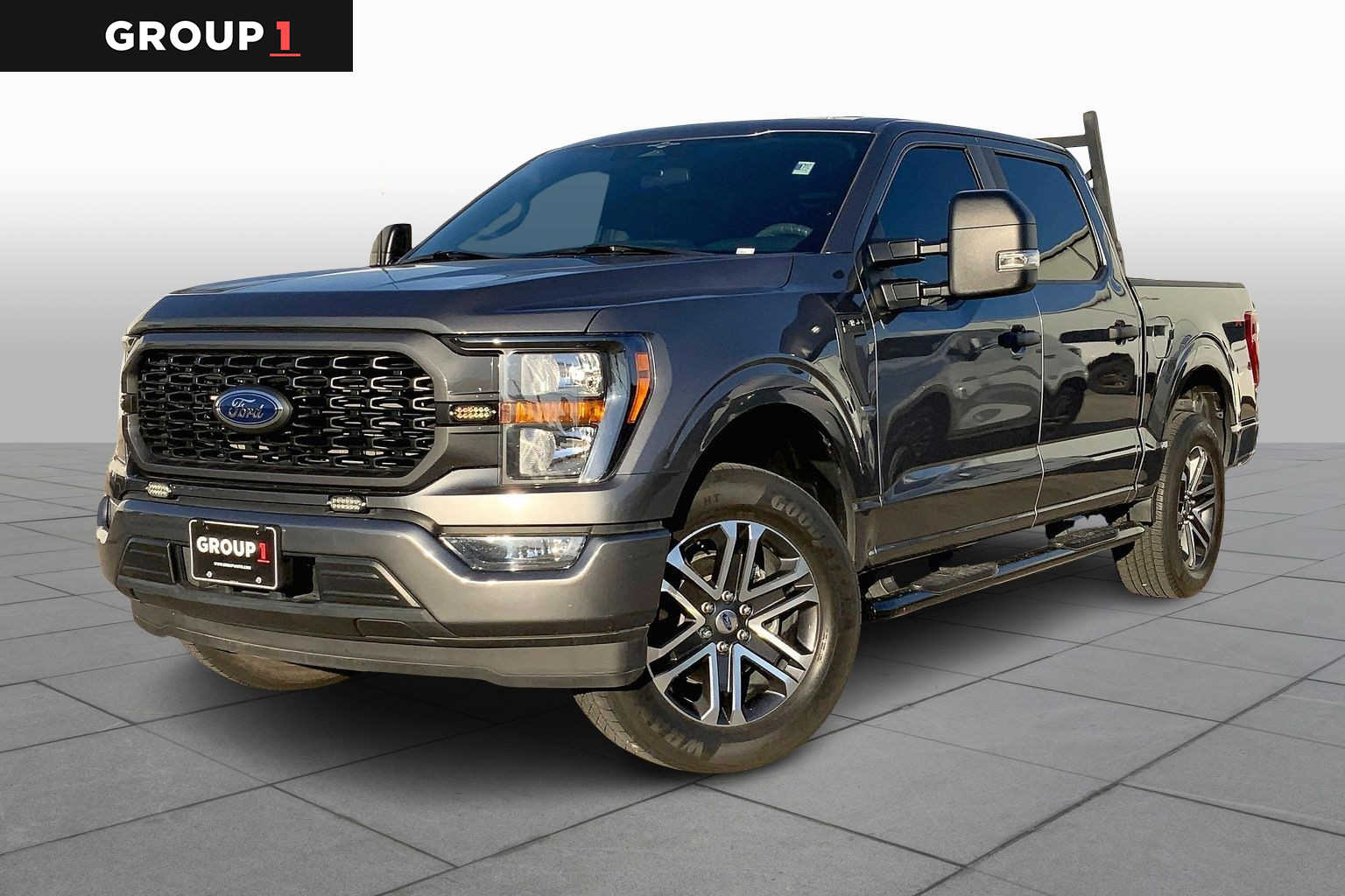 2023 Ford F-150 XL's photo