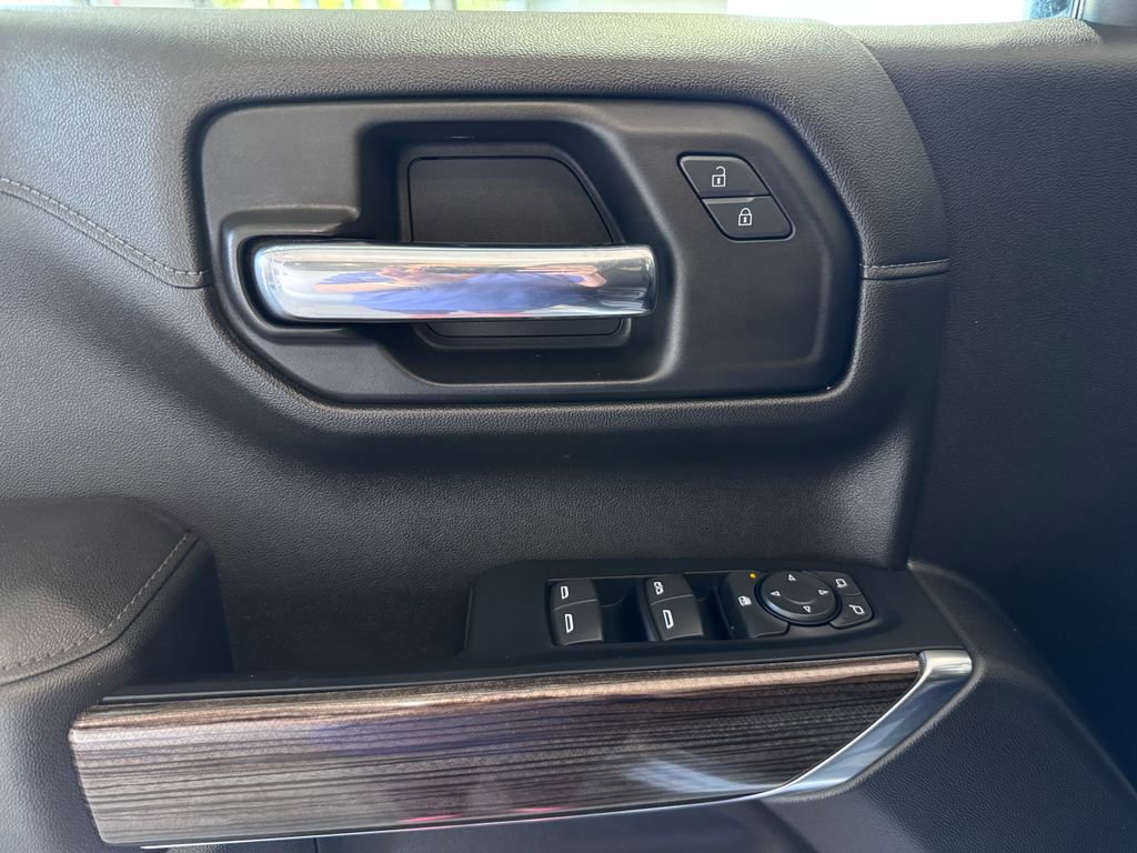 2022 Chevrolet Silverado 1500 LT photo 21