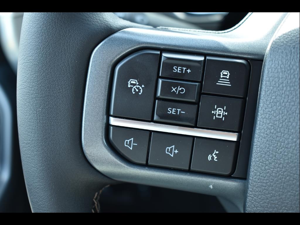 2025 Ford F-150 Lariat photo 22
