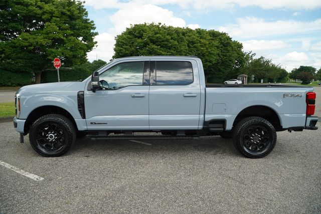 2025 Ford F-250 Lariat photo 5