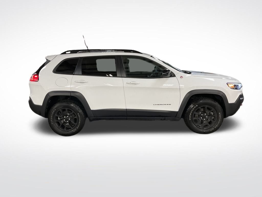 2022 Jeep Cherokee Trailhawk photo 4