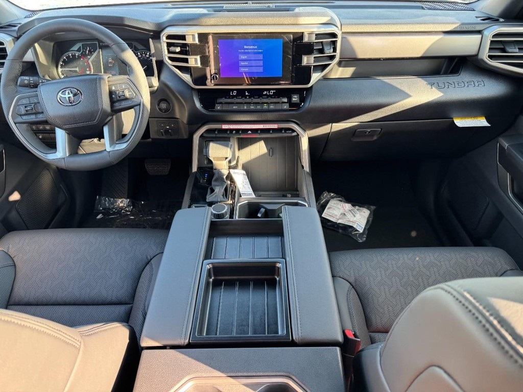 2025 Toyota Tundra SR5 CrewMax photo 3