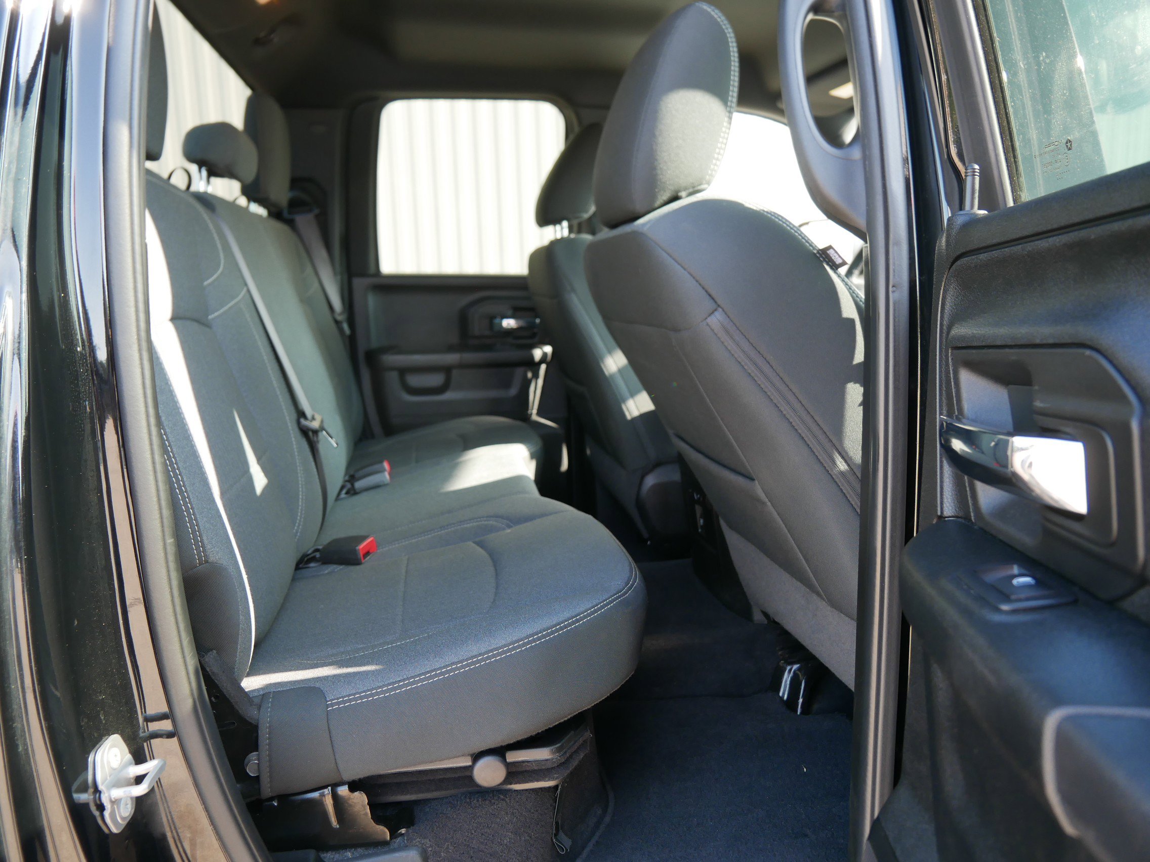 2022 Ram 1500 Classic Warlock photo 12
