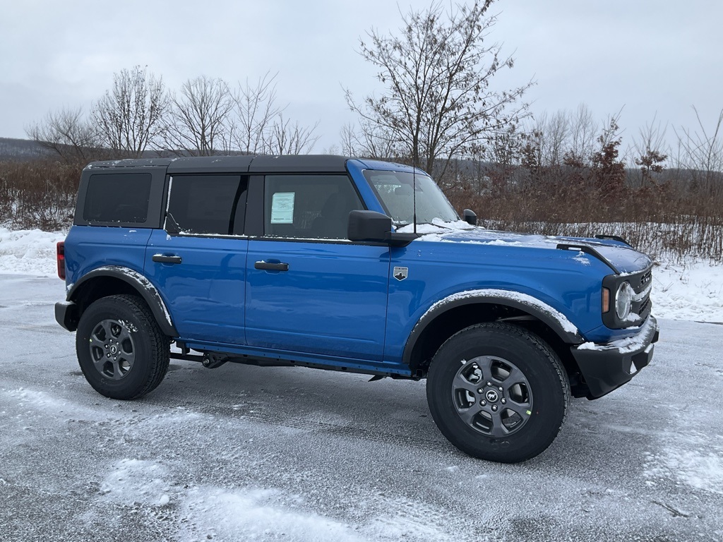2025 Ford Bronco 4-Door Big Bend's photo