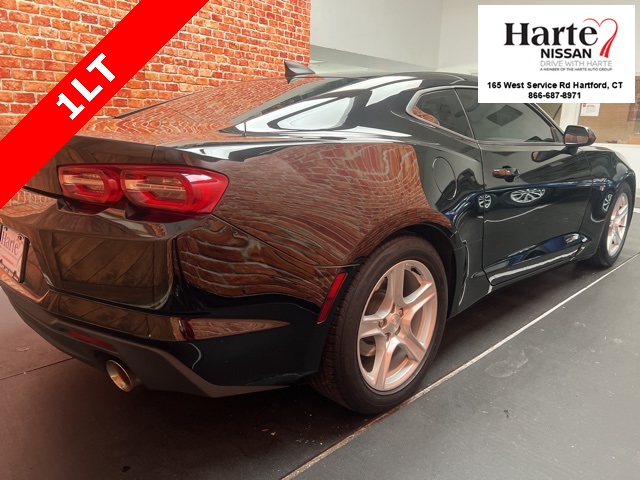 2023 Chevrolet Camaro 1LT photo 4
