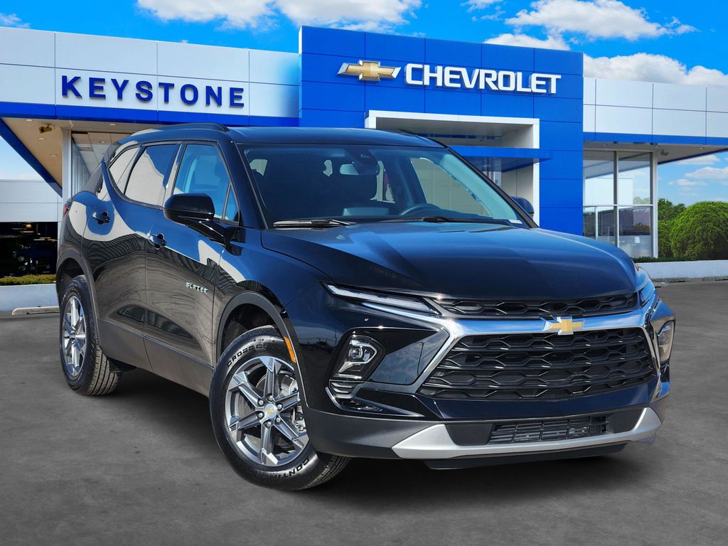 2025 Chevrolet Blazer 2LT's photo