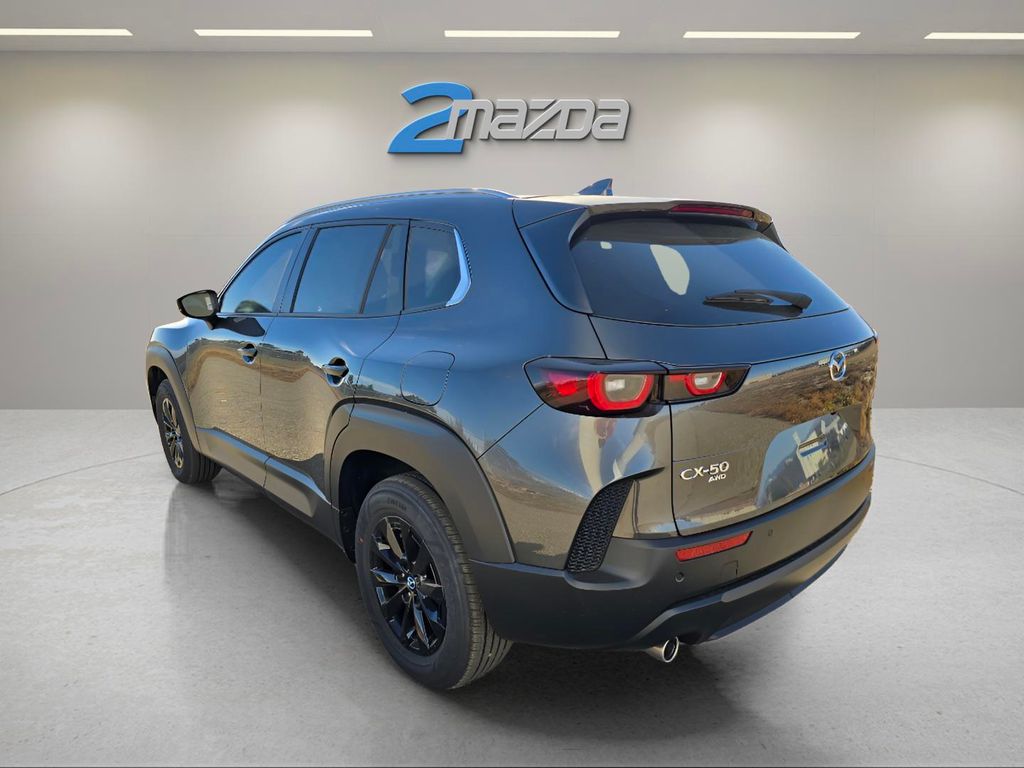2026 Mazda CX-50 2.5 Preferred photo 3