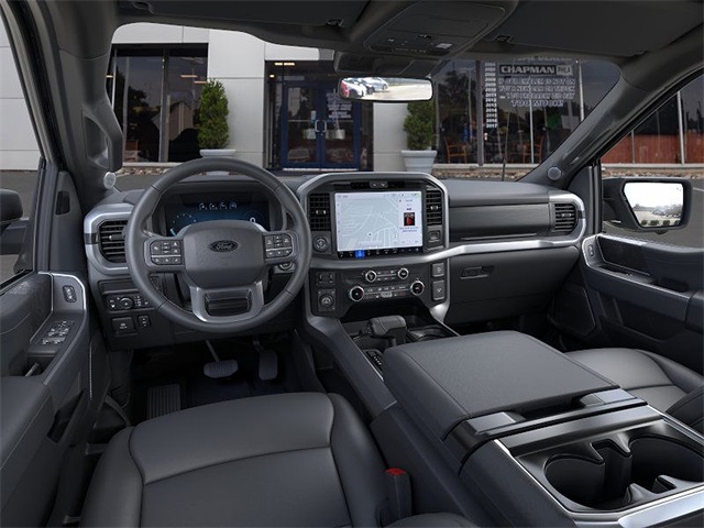 2025 Ford F-150 XLT photo 6