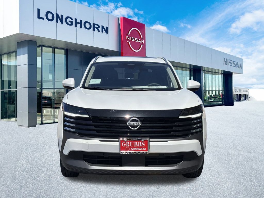 2025 Nissan Kicks SV photo 4