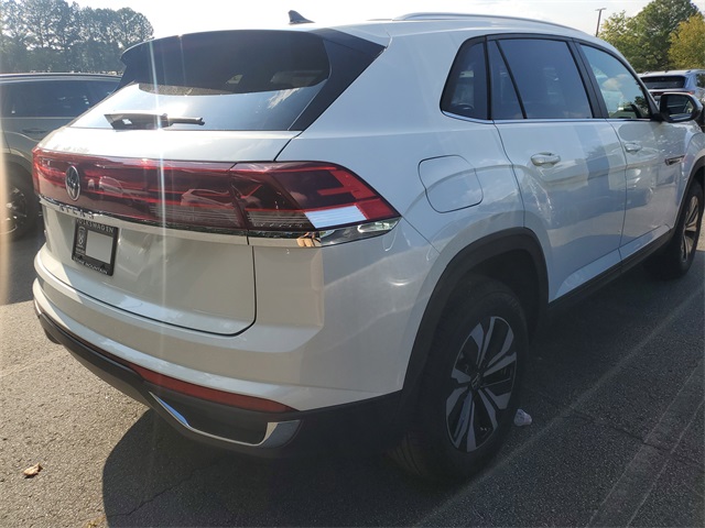 2026 Volkswagen Atlas Cross Sport SE photo 4