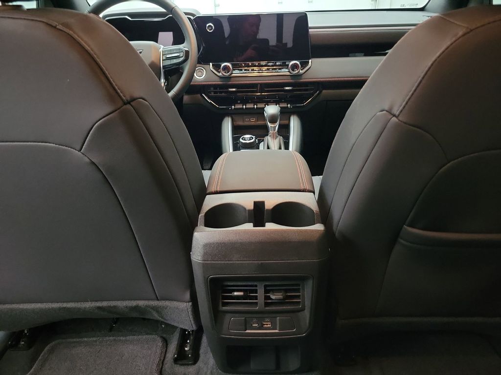 2025 Chevrolet Colorado Z71 photo 21
